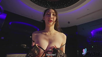 Chinese busty babe li er had nice foot job before a good fuck