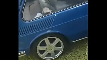 Brasilia fudendo gostoso a grama