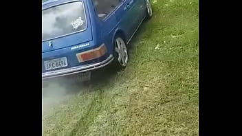 Brasilia fudendo gostoso a grama