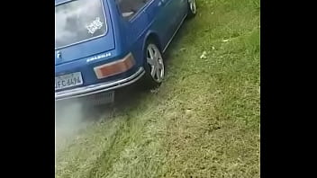 Brasilia fudendo gostoso a grama