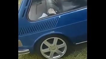 Brasilia fudendo gostoso a grama