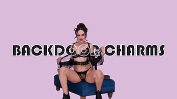 Brunette witch catherine knight plays with her tight butt hole while tarot reading braindance spatial vr