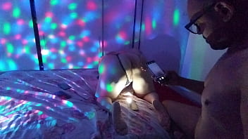 O bumbum perfeito da loira vivi guedez vai surpreender você o que acha