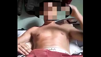 Bolas afuera para una mamada