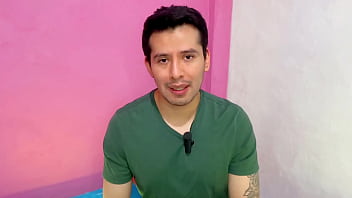 Hombre Haitiano Dotado Se Coge Al Hijo De Su Compañero De Casa En Usa thumbnail