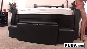 Hot brunette bangs her blonde friends butt