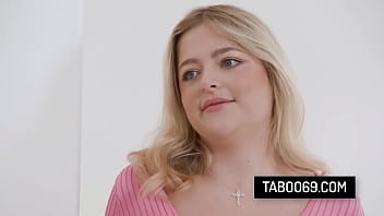 Teen wants to watch stepmom fucking with her boyfriend