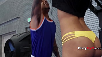 Ebony fit milf freaky on a bbc