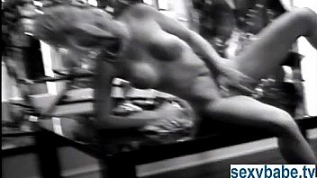 Sensational blonde babe masturbating