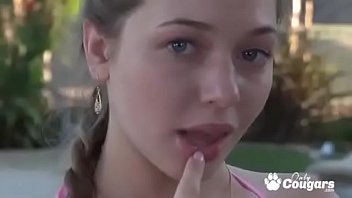 Young babe aurilee summers plays with her tight twat