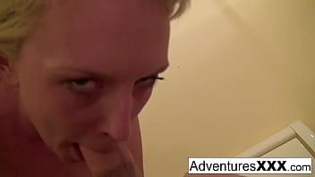 Hot babe loves that cock