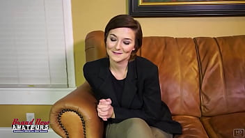 Short hair kylie definitely sucks dicks like a fucking profesional