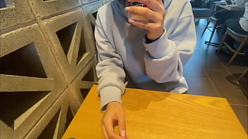 アプリで出会った性欲が溜まってる女子○生をデートからお持ち帰り