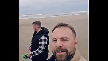 Having a few days away with blokewelshxxx1 and the dogs we had a break in weather and got ourselves down the beach absol