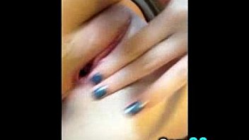 Fingers herself and licks her cum mobile vid camg8