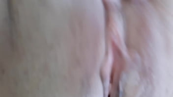 Hot milf jerk off her mature clit