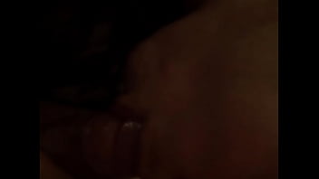 Jorrando leite na bokinha