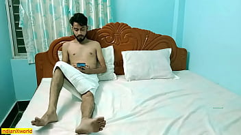 Desi boy fucking beautiful room service girl fuck me hard