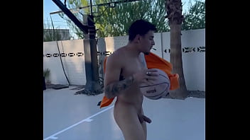 Ball up top alexisfawx