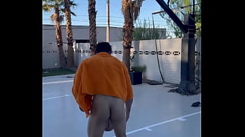 Ball up top alexisfawx