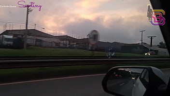 Quase que o meu marido policial ve eu dando dentro do carro para um pau gigantesco