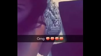 Dancing anaconda bailando