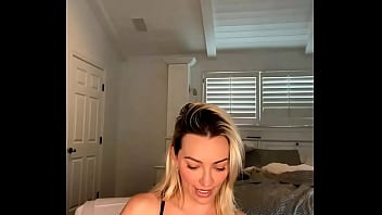 Lindsey pelas blonde big boobs webcam