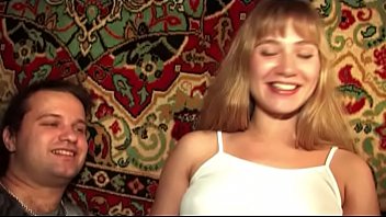 Grávida gostosa trepando com marido corno