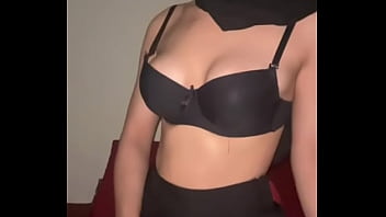 Dirty muslim arab masturbation video with hijab babe moaning from clit rubbing
