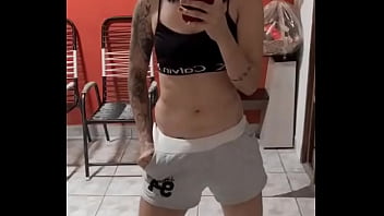 Nonton Vadia Oferecida thumbnail