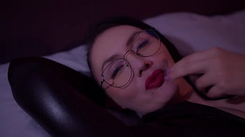 Kinky husband pussy eating his wench's and she takes real orgasm