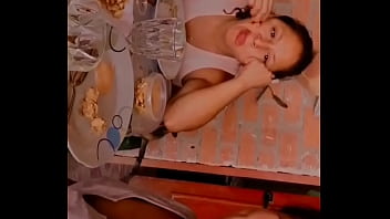 Técnica en celulares chiclayana