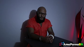 Por causa de ciume bobo cometi besteira por causa minha esposa