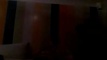 Haciendo venir a mi gatita