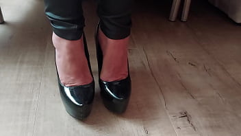 Spit and high heels shoes