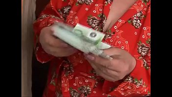 Hot mom loves huge cocks