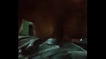 Necesitaba sentir su leche en mi cara así que me cogió hasta sacarsela