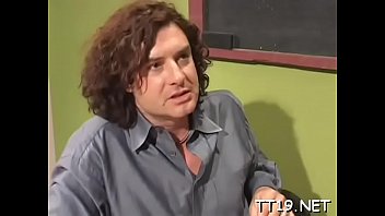 Filty wench gets team fucked hard