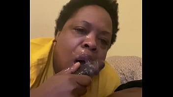 Milf has oral fixation Milf has oral fixation