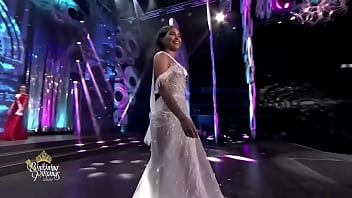 Long gown competition