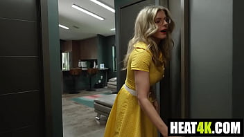 Bully collector fucks milf