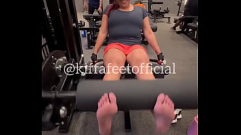 Who are you in the gym 1 the complainer 2 the bodybuilder3 the grunter4 the cardio bunny i am always the comp