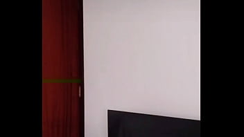 Te vas a correr viendo a esta tetona