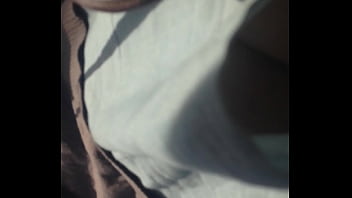 Upskirt at the lourve