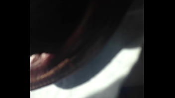 Upskirt at the lourve