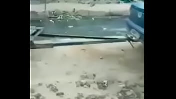 Olha o carro da puta na sua rua