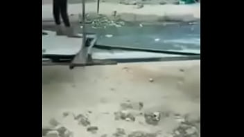 Olha o carro da puta na sua rua