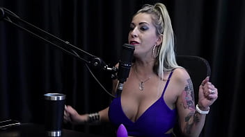 Na cadeia foi colocada na sela especial era mulher de um bandido gastava o que ganhava e todo mundo que trabalha com pornô tem depressão julia fontanelli watch sheer red