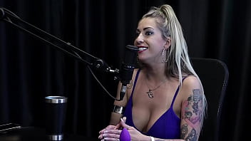 Na cadeia foi colocada na sela especial era mulher de um bandido gastava o que ganhava e todo mundo que trabalha com pornô tem depressão julia fontanelli watch sheer red