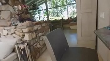 Nonton Rubia Tiene Sexo En Casa, Interracial thumbnail